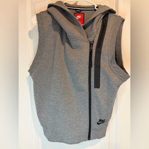 NWOT Nike Gray Athletic Hoodie